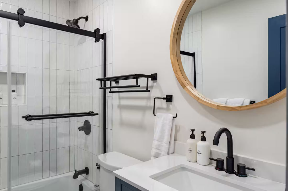 Waterfront Property — Hudson Valley